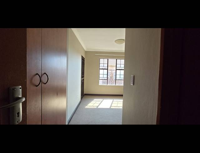 2 BEDROOM APARTMENT FOR SALE IN MONTANA PARK